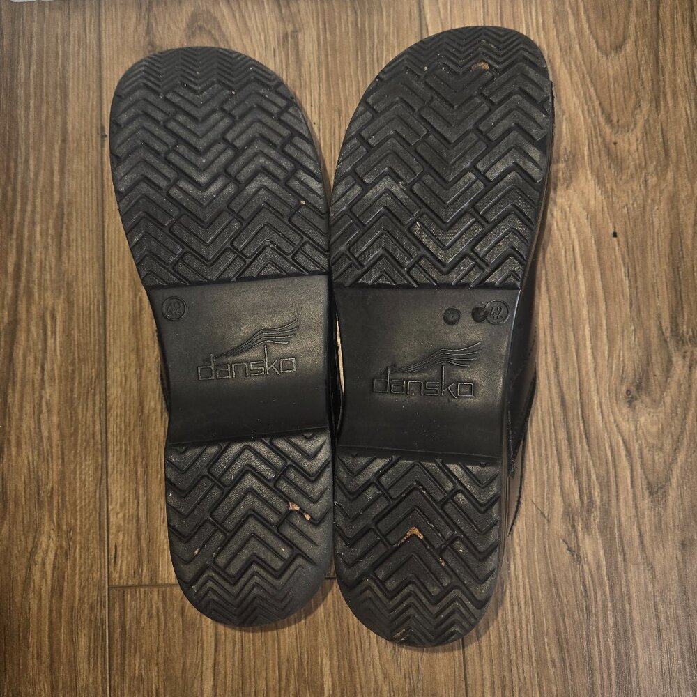 Dansko Clogs - Picture 8 of 8